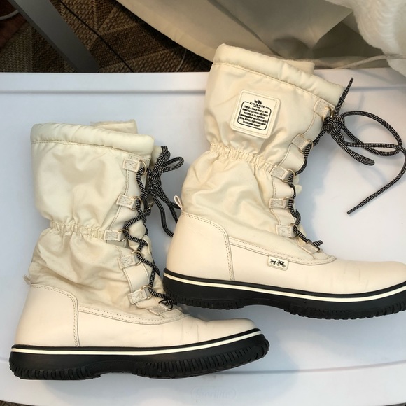 COPY - Coach Sage Nylon Aniline Chalk Winter Boot size 7 - Picture 3 of 6